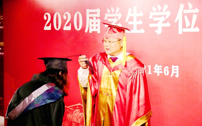 W(xu)f(xi)͌W(xu)ԺԺLAs2020îI(y)aϡYTƽz