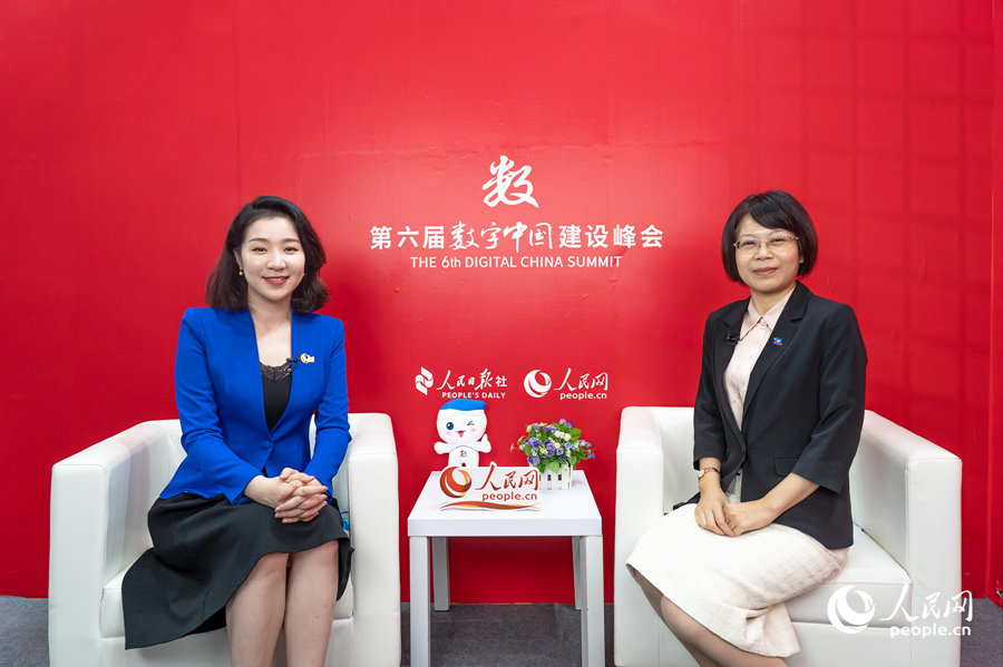 盧梅珍接受人民網(wǎng)專訪。人民網(wǎng) 蘭志飛攝