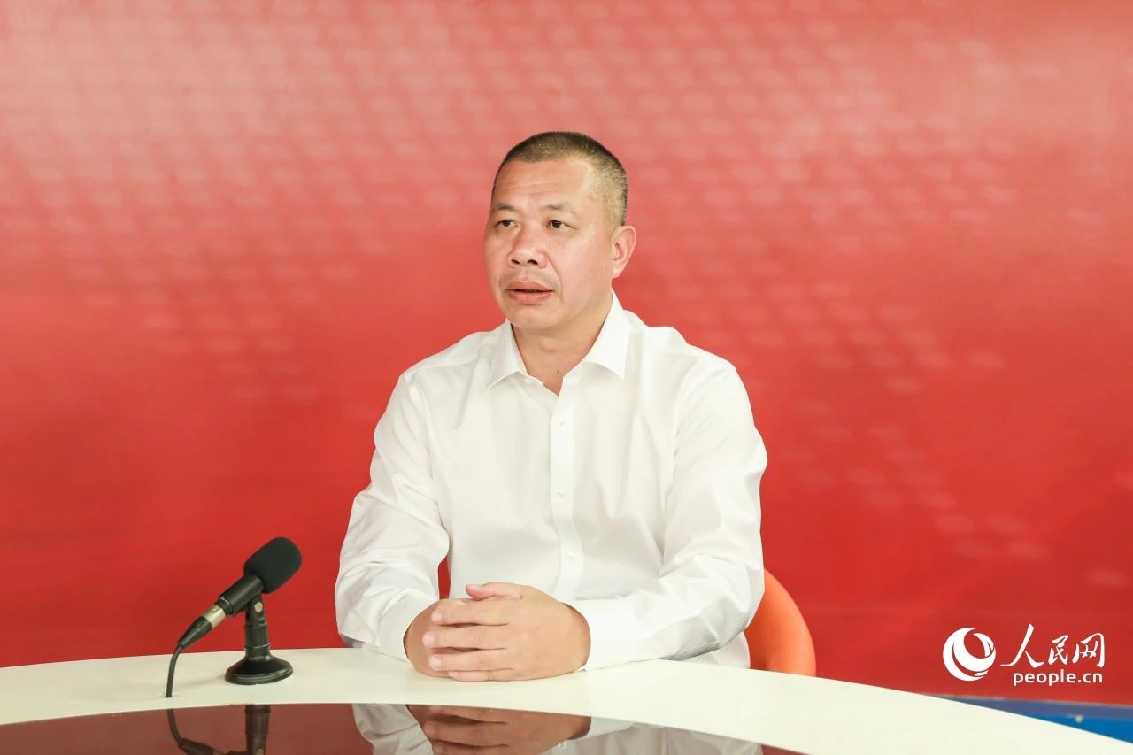 平潭綜合實(shí)驗(yàn)區(qū)農(nóng)業(yè)農(nóng)村局局長江濤接受人民網(wǎng)專訪。人民網(wǎng) 陳永整攝