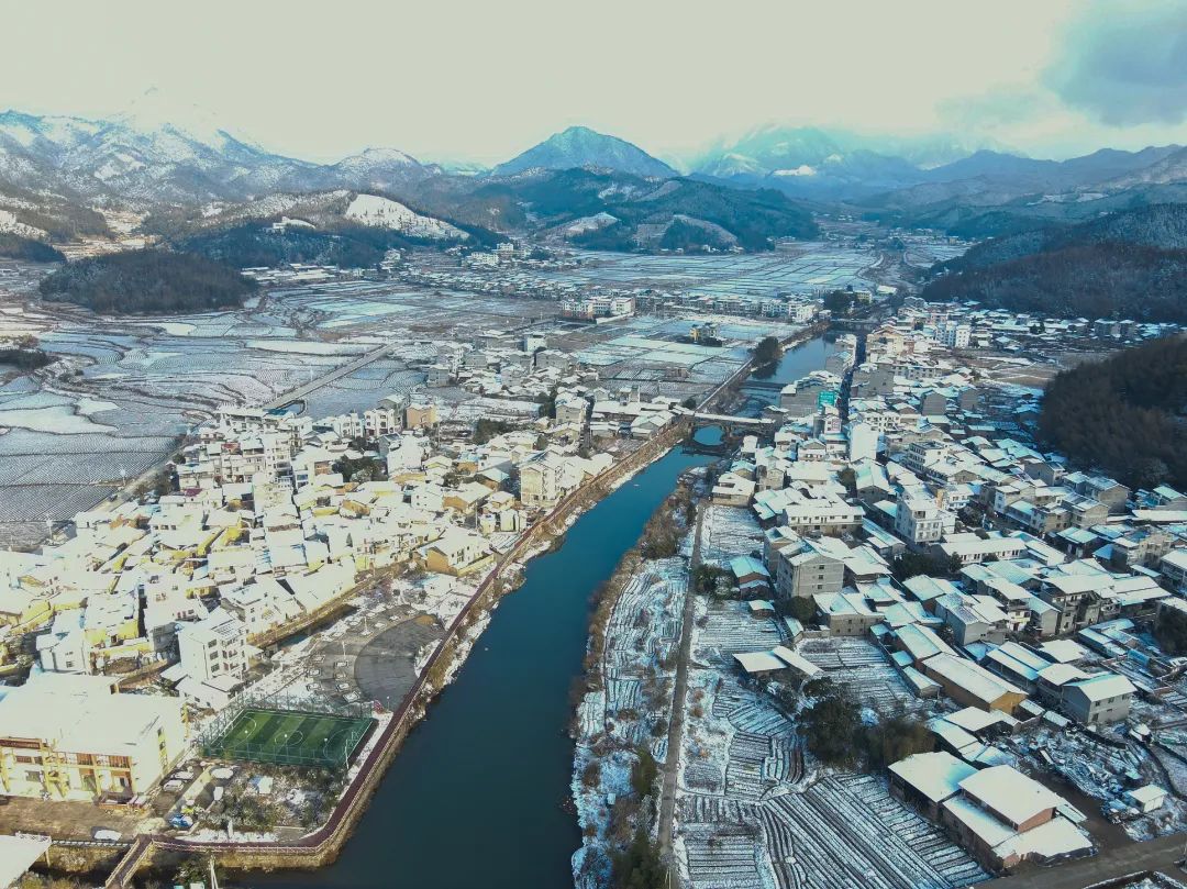 南平市武夷山市嵐谷鄉(xiāng)。彭王勛攝