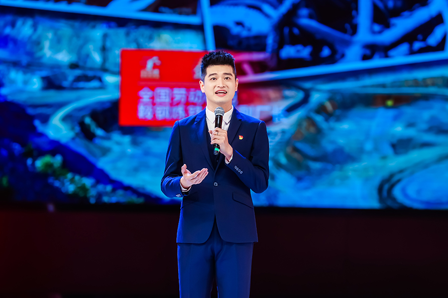 福州市行政服務(wù)中心管理委員會(huì)干部董慎。主辦方供圖