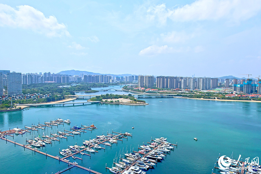 廈門五緣灣碧波蕩漾。人民網(wǎng) 李昌乾攝