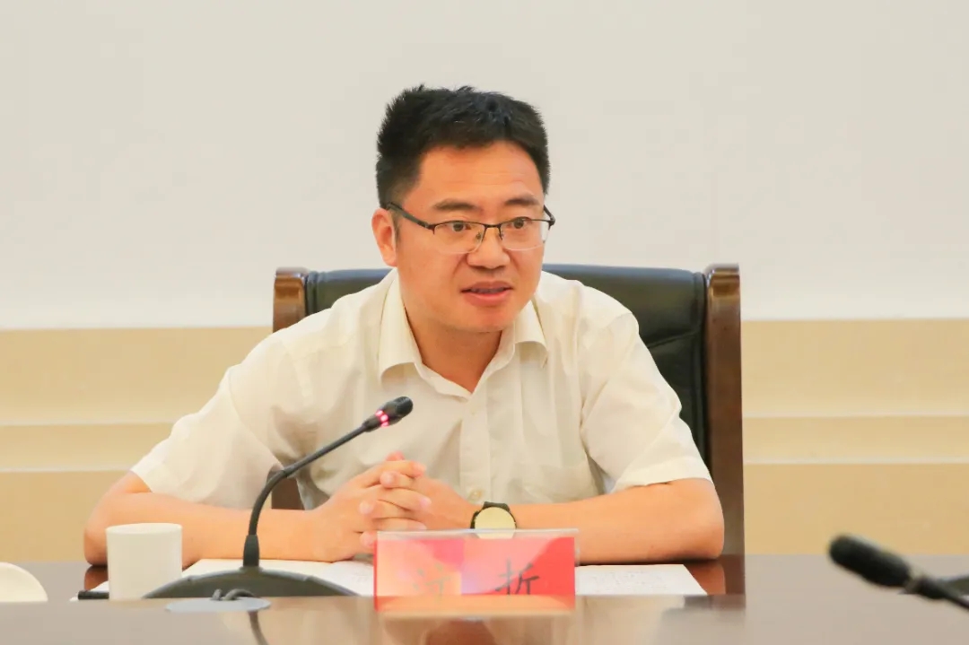 。福建省林業(yè)局總工程師張志才