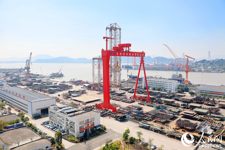 福建省馬尾造船股份有限公司是全省最大的國有造船企業(yè)，也是中國南方重要的船舶生產基地。人民網(wǎng) 李唯一攝