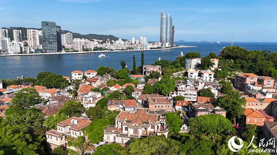 “海上花園城市”廈門不僅風(fēng)光旖旎，還以文明之城著稱。人民網(wǎng)記者 陳博攝
