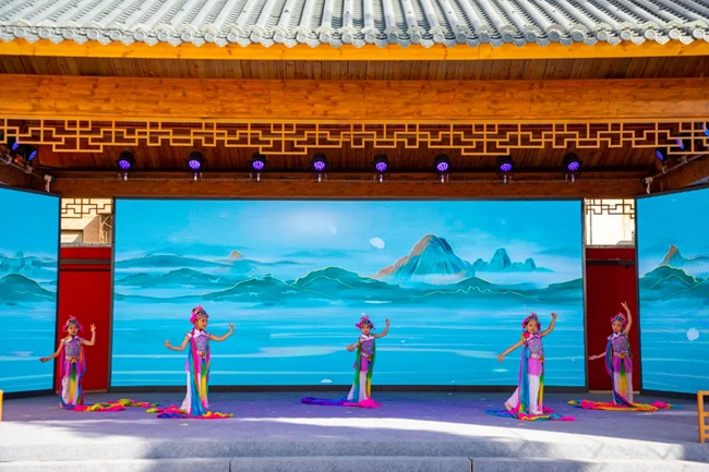 現(xiàn)場(chǎng)表演